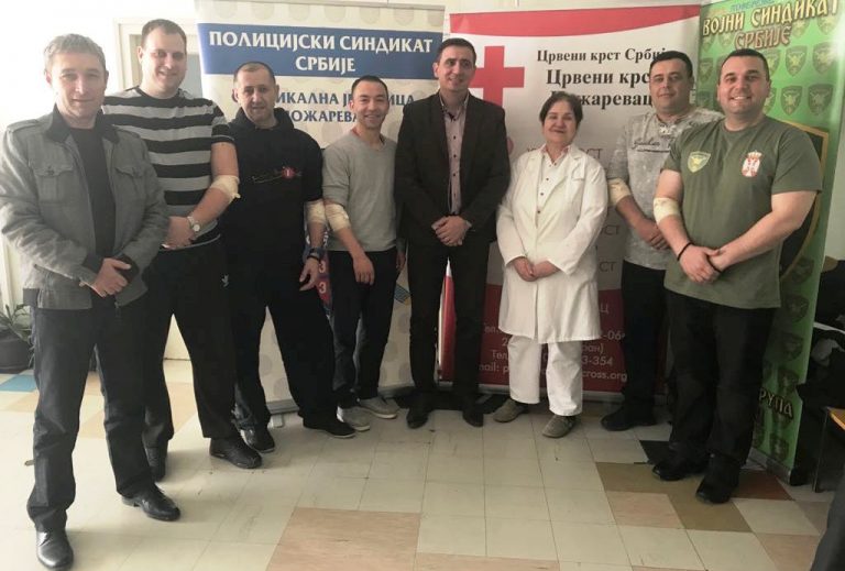 ДА СЕ НЕ ЗАБОРАВИ: Акција давања крви