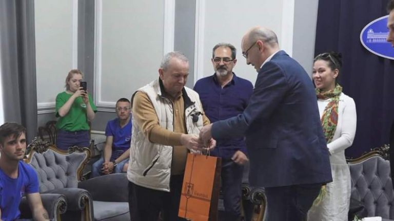 У ПОЖАРЕВАЧКОМ ГРАДСКОМ ЗДАЊУ: Пријем за КУД-ове са Косова и из Румуније