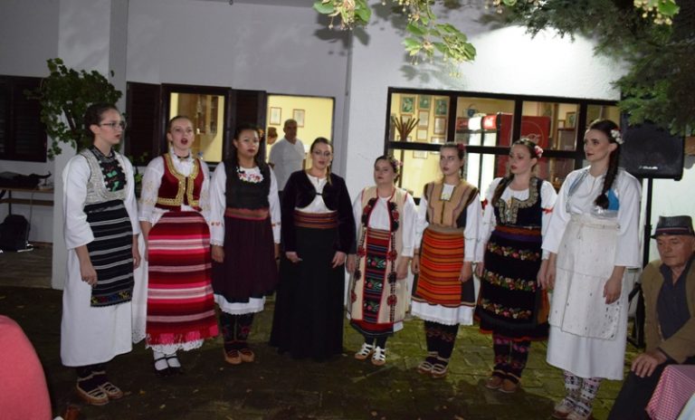 У славу песника, сликара и боема Ђуре Јакшића