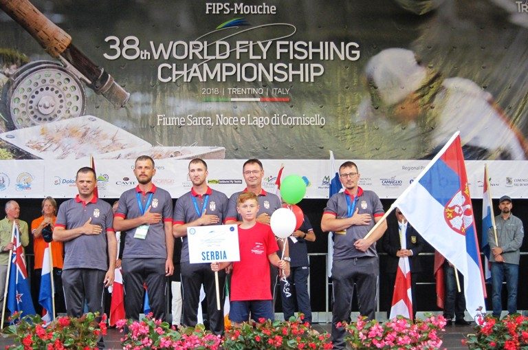 Такмичари „Смуђа“ на Светском првенству у мушичарењу