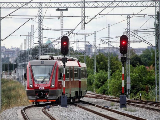 Воз до Зајечара, данас и сутра, само до Мајданпека