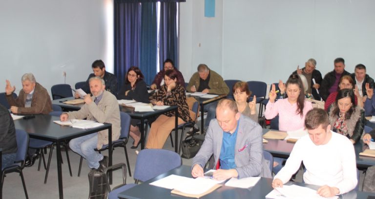 СКУПШТИНСКО ЗАСЕДАЊE У ЖАГУБИЦИ: Све одлуке једногласно