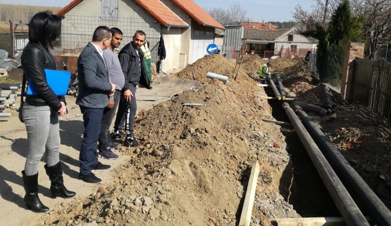 Костолац: Ускоро 22 прикључка на грејање у Базенској улици