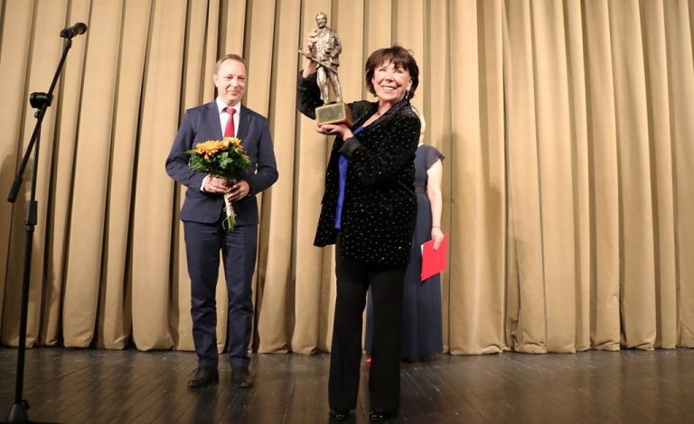 СВЕЧАНОСТИ „МИЛИВОЈЕ ЖИВАНОВИЋ“: Сека Саблић најбоља међу најбољима