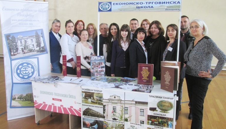 ЕКОНОМСКО-ТРГОВИНСКA ШКОЛA ПОЖАРЕВАЦ: За праву одлуку!