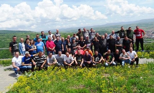 НА „ЈЕЛЕНОЈ СТЕНИ“ КРАЈ КУЧЕВА: Окупљање хероја са Кошара
