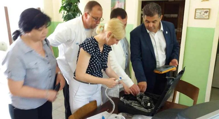 МАЛО ЦРНИЋE: Предат на коришћење ултразвучни апарат