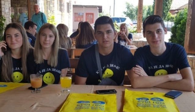 КУЧЕВАЧКИ СРЕДЊОШКОЛЦИ: Вршњачком медијацијом против насиља