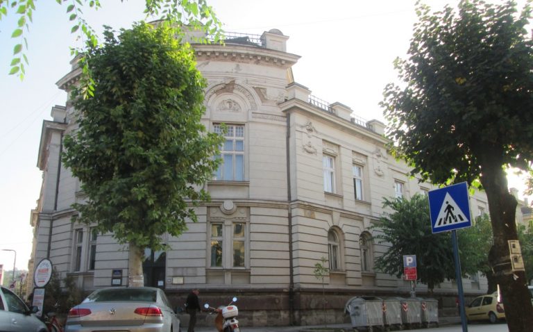 ПЕТРОВАЦ: Почела наплата воде и паркирања