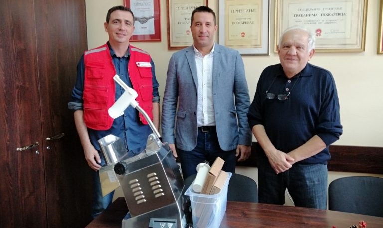 Пожаревац: Сецкалица за Народну кухињу