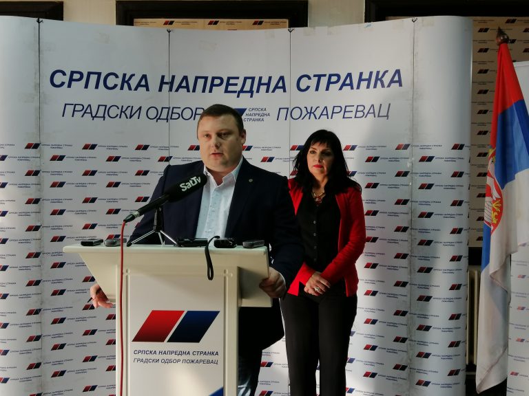 ГРАДСКИ ОДБОР СРПСКЕ НАПРЕДНЕ СТРАНКЕ У ПОЖАРЕВЦУ: За социјална давања 100 милиона динара