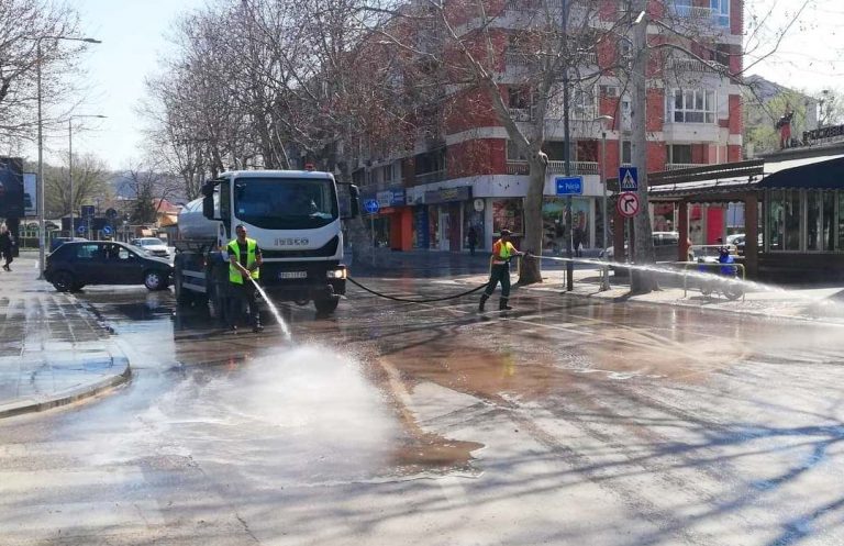 Дезинфекција улица поново