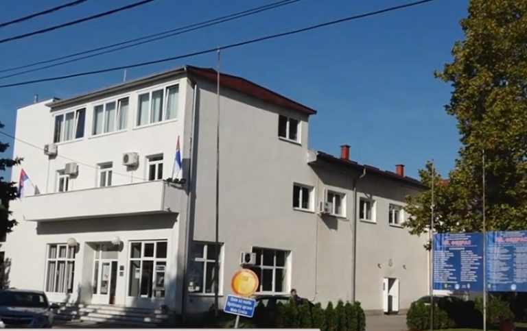 МАЛО ЦРНИЋЕ: Пакети помоћи за социјално угрожене