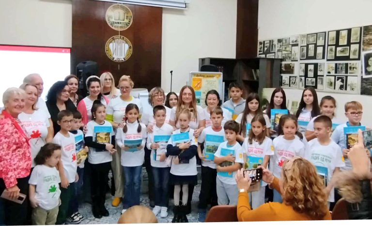 Најмлађи начинили Градић од речи