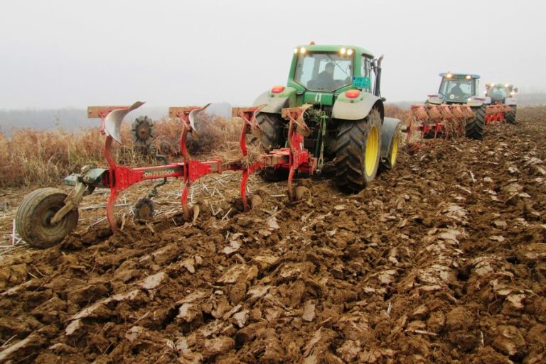 Значаj јесењег дубоког орања
