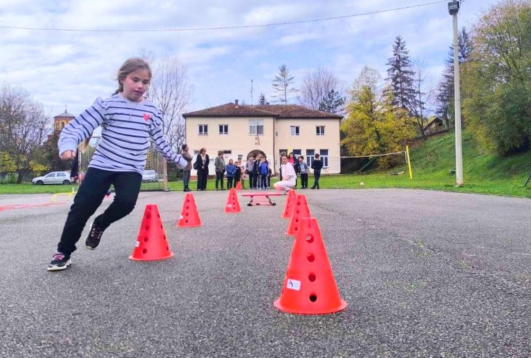 Петровац на Млави: Деца показала спретност и брзину
