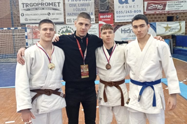 Успех џудиста Пожаревца у Јагодини: Стевану злато, Ивану бронза