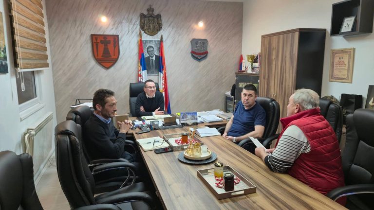 У Костолцу: Како заказати разговор са функционерима