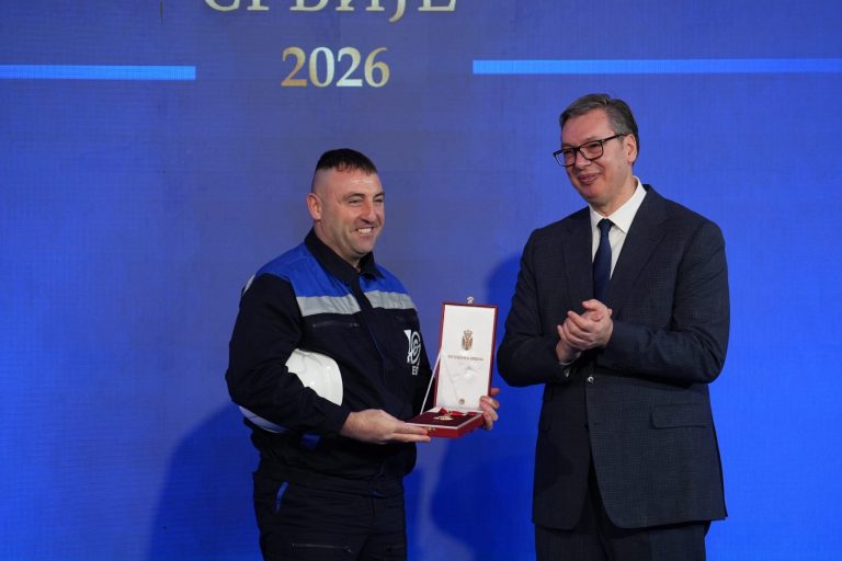 Поводом Дана државности: Орден Карађорђеве звезде рудару Ђорђу Ђурковићу