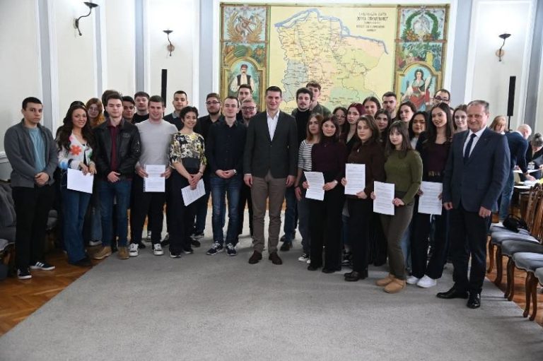 У Пожаревцу 8,7 милиона за 87 стипендија