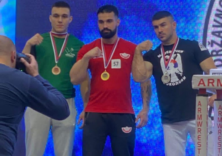 У обарању руку: Пожаревљанима медаље на Државном првенству