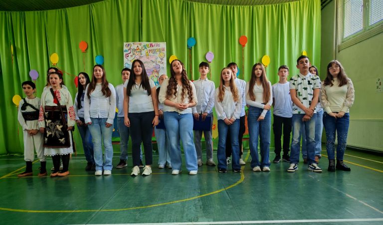 У Волуји, 160 година Основне школе