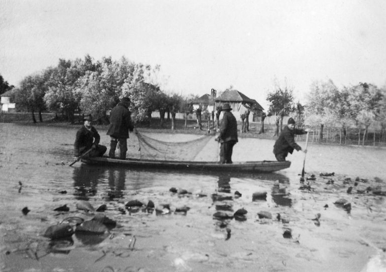 У Голупцу: Прикупљање старих фотографија и предмета из живота аласа