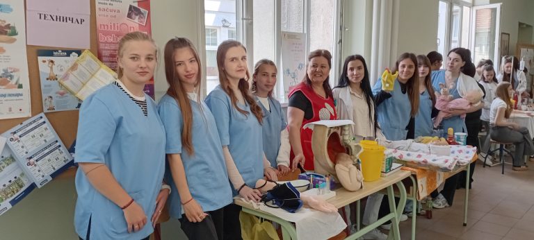 Дан отворених врата у пожаревачкој Медицинској школи