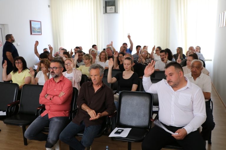 У Жабарима о завршном рачуну и ребалансу