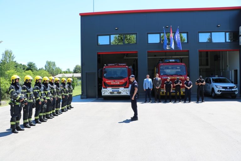 Отворен нови Ватрогасни дом у Великом Градишту
