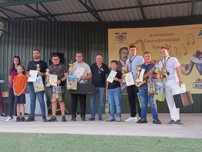 Девета Хомољска саксофонијада у Сувом Долу