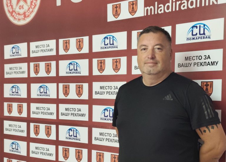 Владимир Влајовић: „Играјте за грб и људе на трибинама!“