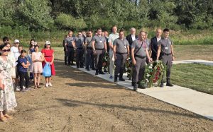 У Костолцу, венци на Спомен обележју рударима – градитељима темеља будућности