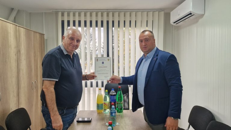 Захвалница ватрогасаца председнику општине Велико Градиште