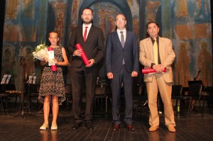 Добитници Троичке награде са градоначелником Спасовићем